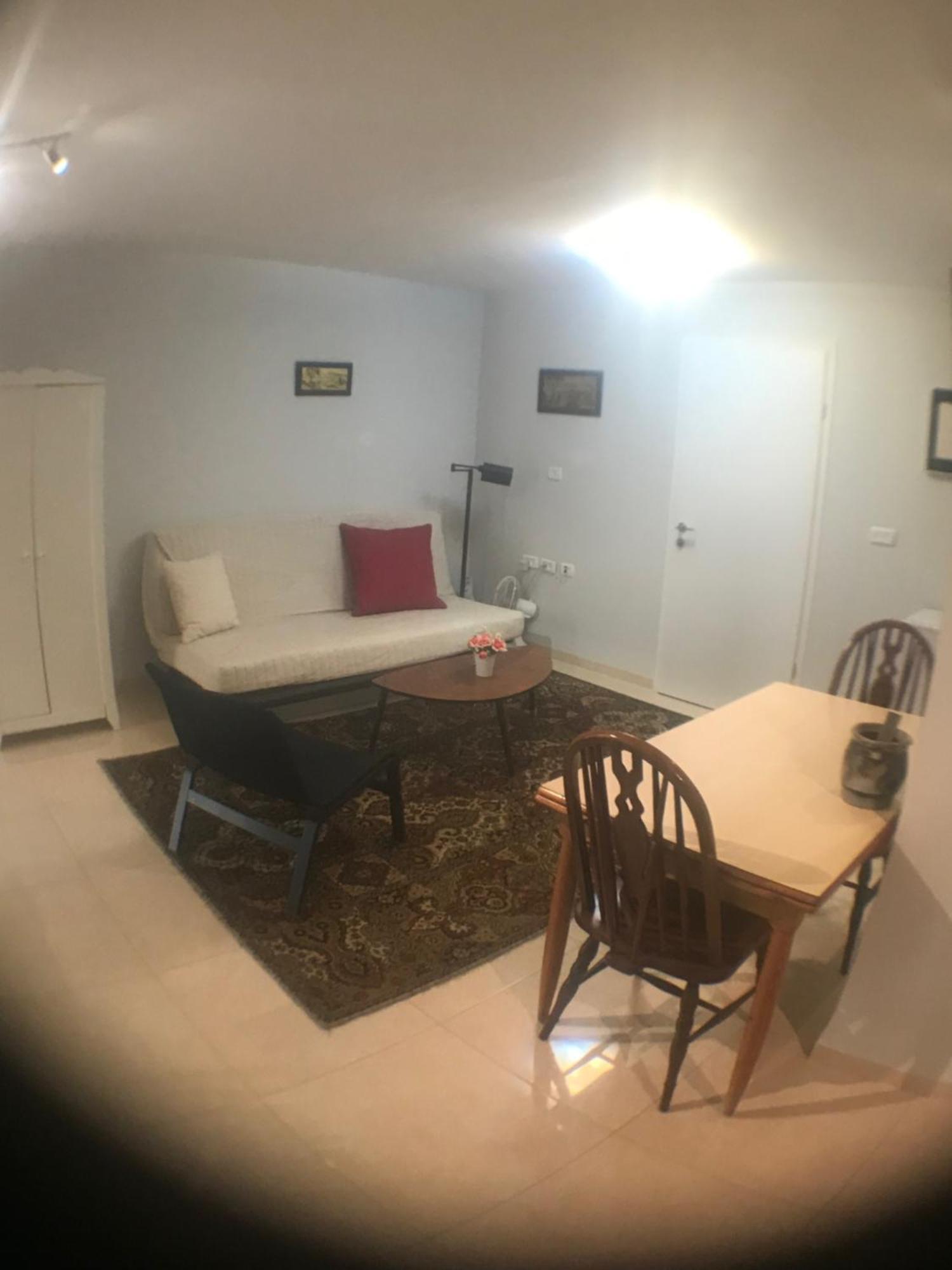 Magnificant Studio/Zimmer Zichron Zikhron Ya'akov Exteriör bild
